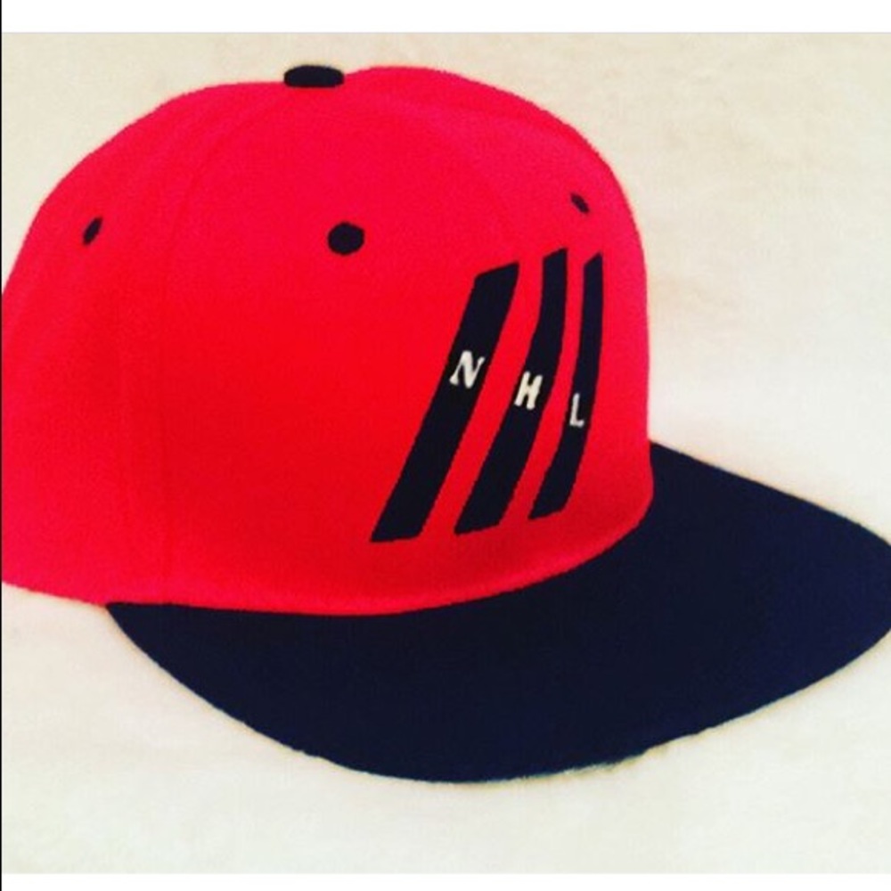 SnapBack - Picture 2 of 2